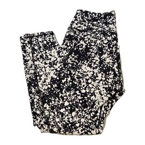 Fabletics Powerhold High-Waisted Leggings Black/White Splatter Size 6